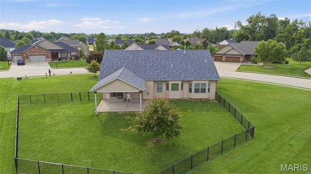548 Wernings Drive, Columbia, IL 62236