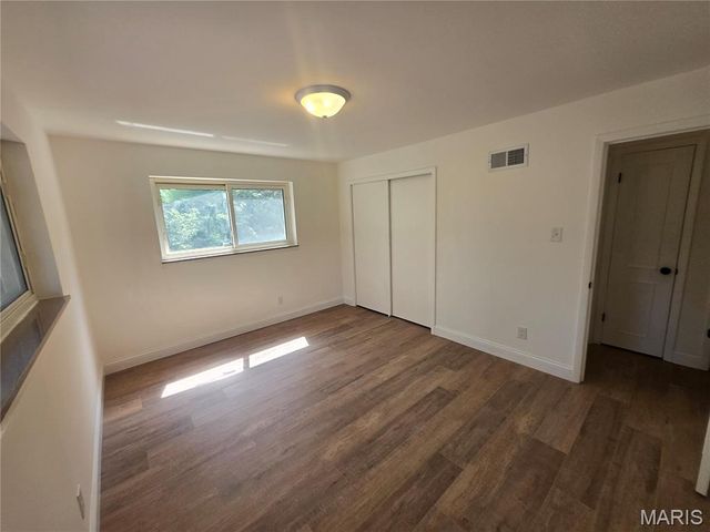 12350 Centerbrook Drive, Black Jack, MO 63033