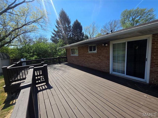12350 Centerbrook Drive, Black Jack, MO 63033