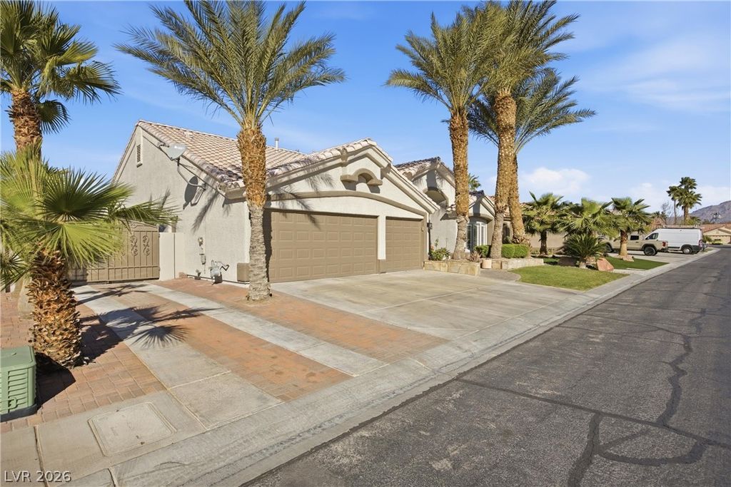 6109 Ocho Rios Street, Las Vegas, NV 89130 — photo 2