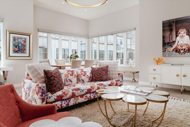 233 Calle La Soledad, Palm Springs, CA 92262