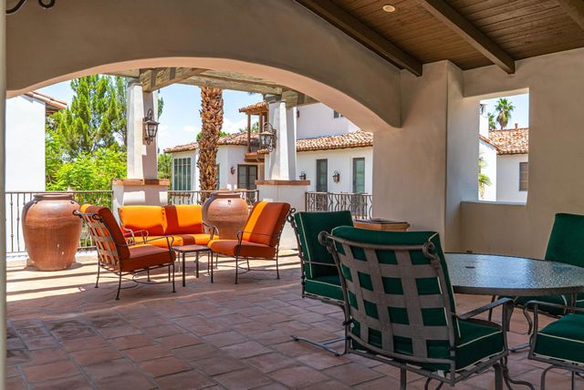 233 Calle La Soledad, Palm Springs, CA 92262