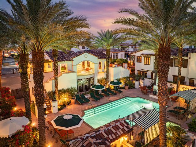 233 Calle La Soledad, Palm Springs, CA 92262