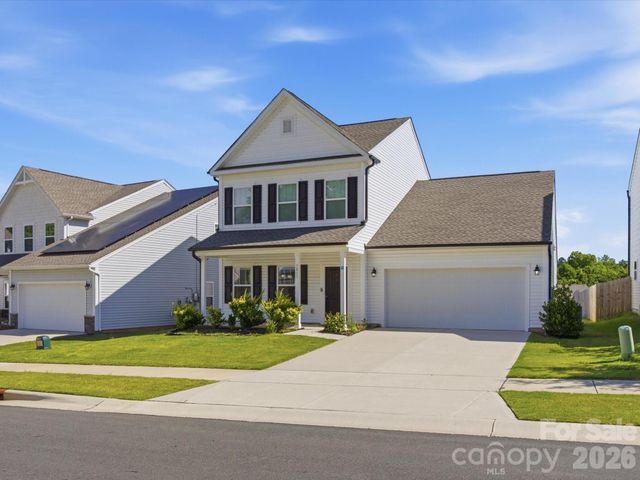 3011 Pinehills Way, Mount Holly, NC 28120