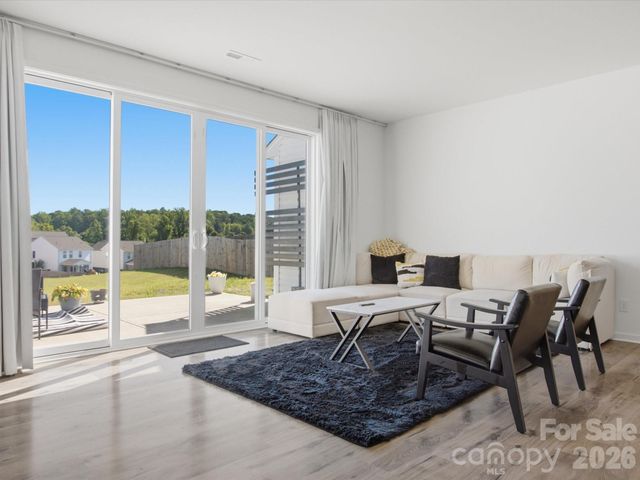 3011 Pinehills Way, Mount Holly, NC 28120