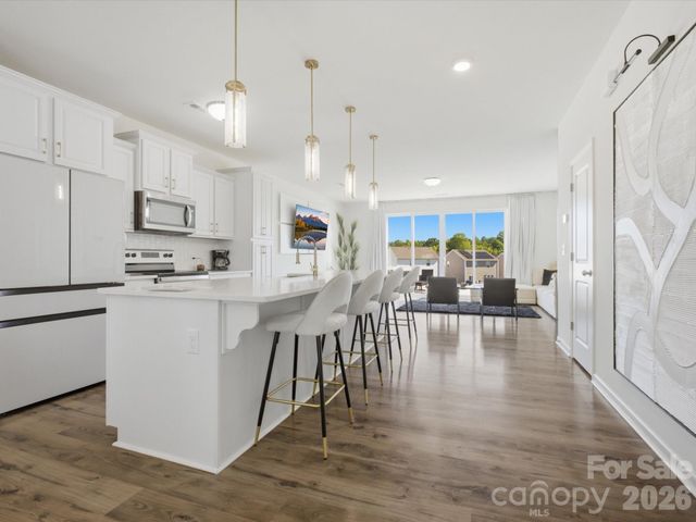 3011 Pinehills Way, Mount Holly, NC 28120