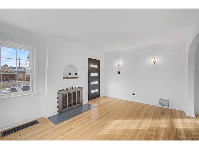 3444 N Saint Paul St, Denver, CO 80205