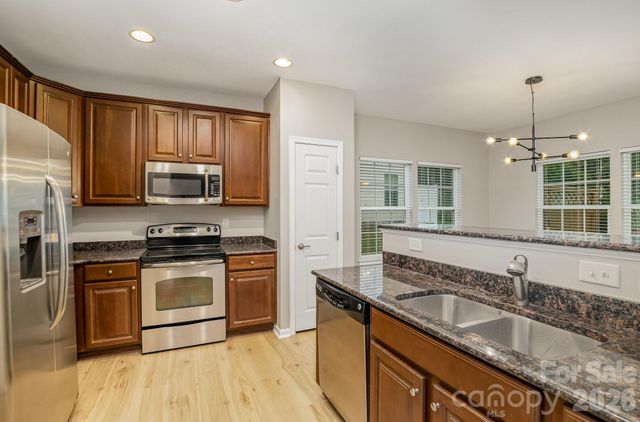 121 Inlet Point Drive, Tega Cay, SC 29708