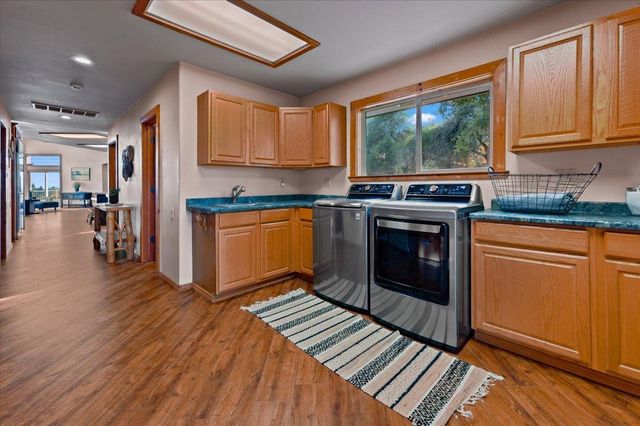 16000 Southridge Rd, Penn Valley, CA 95946