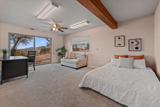 16000 Southridge Rd, Penn Valley, CA 95946