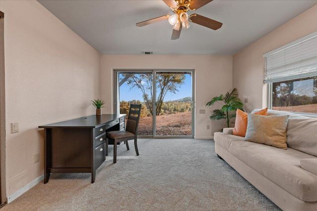 16000 Southridge Rd, Penn Valley, CA 95946