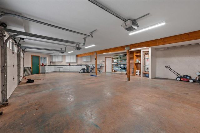 16000 Southridge Rd, Penn Valley, CA 95946