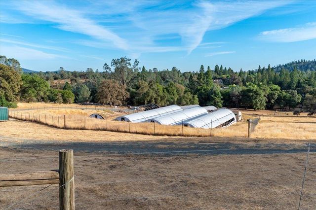 16000 Southridge Rd, Penn Valley, CA 95946