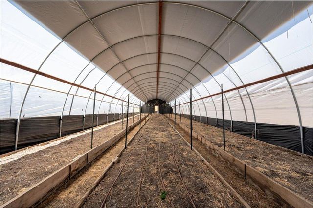 16000 Southridge Rd, Penn Valley, CA 95946