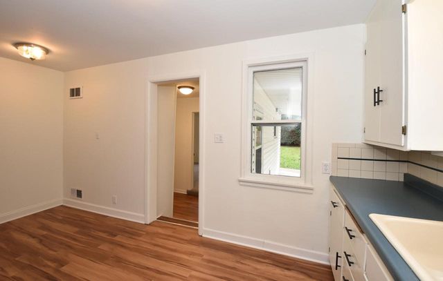 4256 S 96th STREET, Greenfield, WI 53228