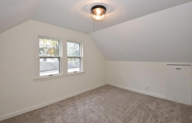 4256 S 96th STREET, Greenfield, WI 53228