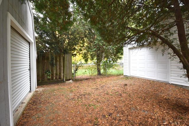 4256 S 96th STREET, Greenfield, WI 53228