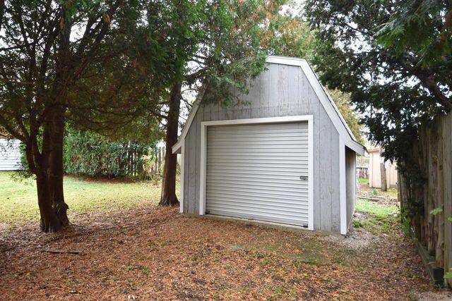 4256 S 96th STREET, Greenfield, WI 53228