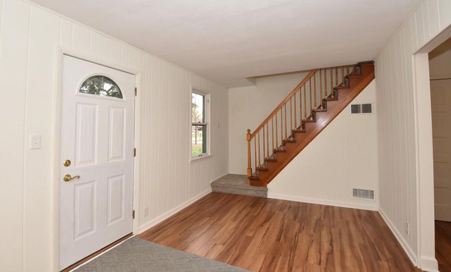 4256 S 96th STREET, Greenfield, WI 53228