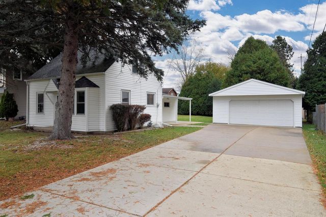 4256 S 96th STREET, Greenfield, WI 53228