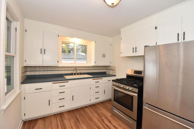 4256 S 96th STREET, Greenfield, WI 53228