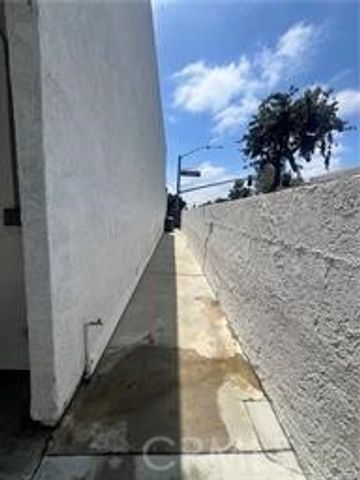 13241 Oakwood, La Mirada, CA 90638