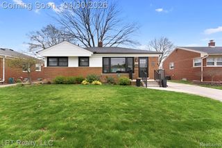 8439 Louise Avenue, Allen Park, MI 48101