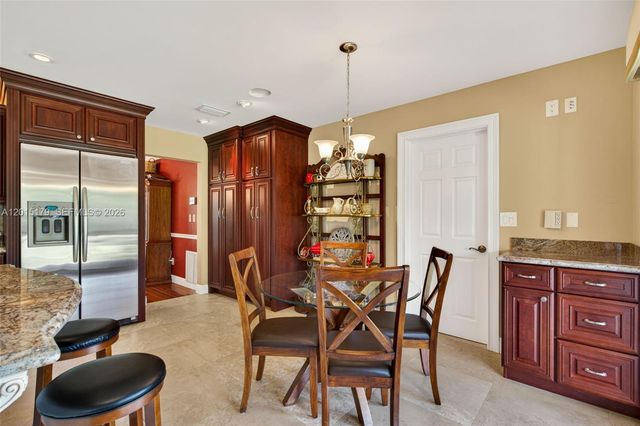 10044 SW 131st Ter, Miami, FL 33176