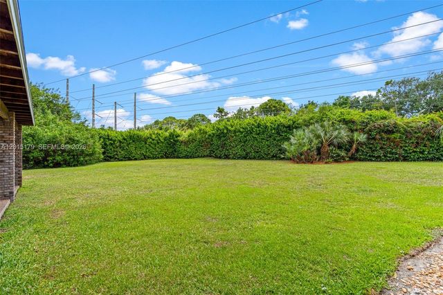 10044 SW 131st Ter, Miami, FL 33176