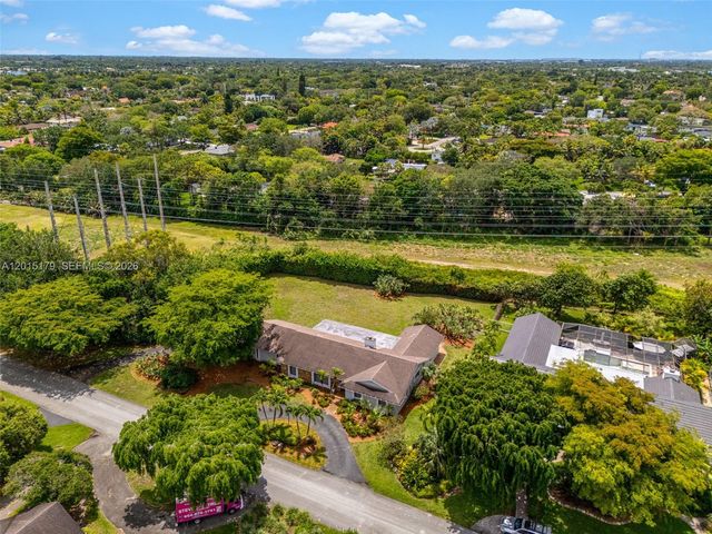 10044 SW 131st Ter, Miami, FL 33176