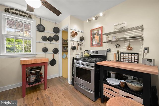 4014 TENNYSON RD, University Park, MD 20782