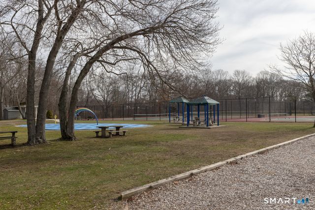 41 Farview Avenue, Old Saybrook, CT 06475