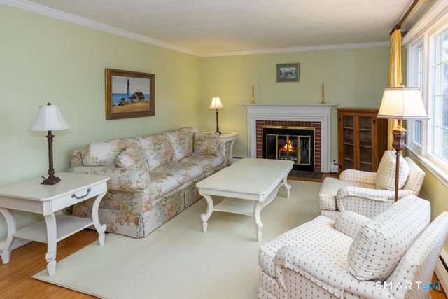 41 Farview Avenue, Old Saybrook, CT 06475