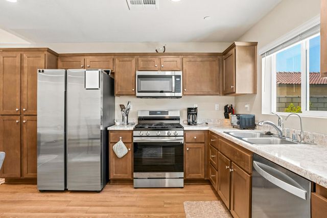 67363 Rio Oso Road, Cathedral City, CA 92234