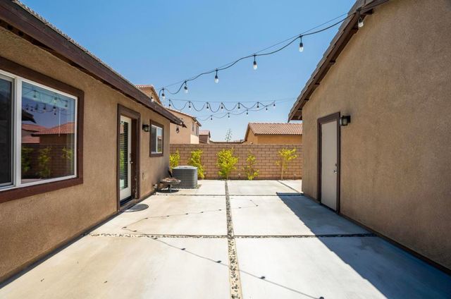 67363 Rio Oso Road, Cathedral City, CA 92234
