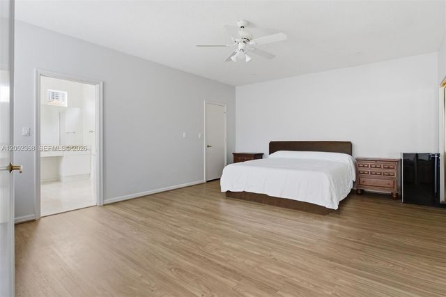 3722 NE 208th Ter, Aventura, FL 33180