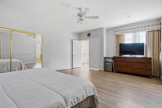 3722 NE 208th Ter, Aventura, FL 33180