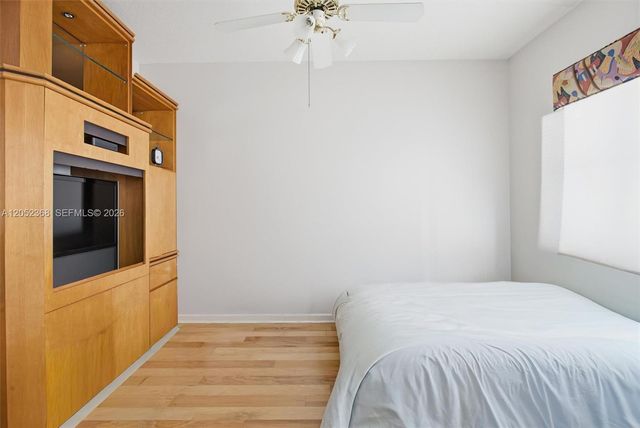 3722 NE 208th Ter, Aventura, FL 33180