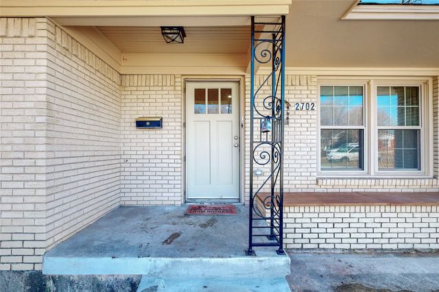 2702 Tolosa Drive, Dallas, TX 75228