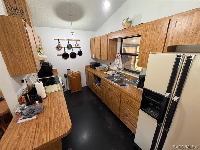 285 S Fitzpatrick Avenue, Inverness, FL 34453