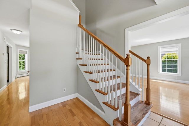 7 Blue Heron Drive, Dover, NH 03820