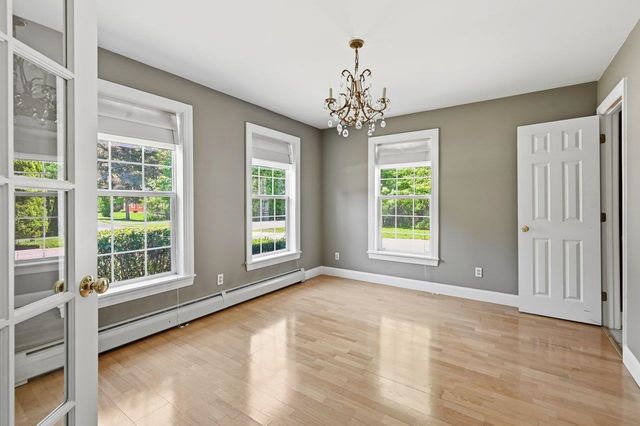7 Blue Heron Drive, Dover, NH 03820