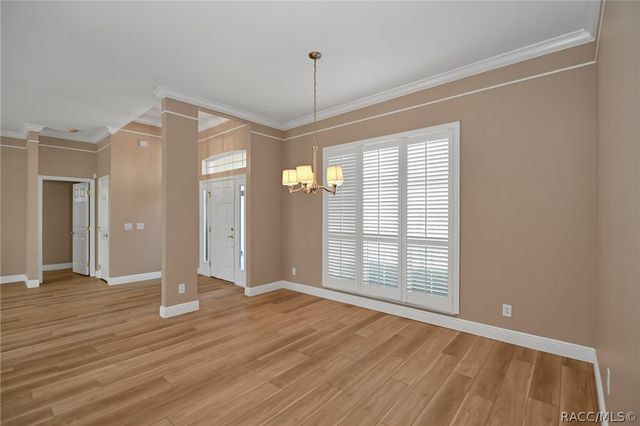 17 Elder Court E, Homosassa, FL 34446