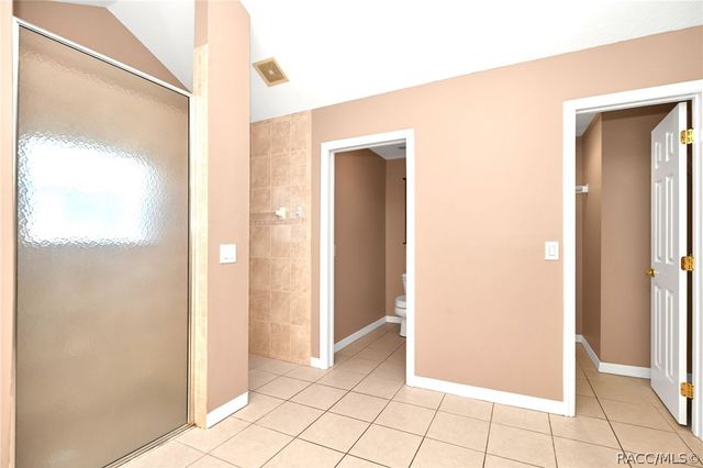 17 Elder Court E, Homosassa, FL 34446