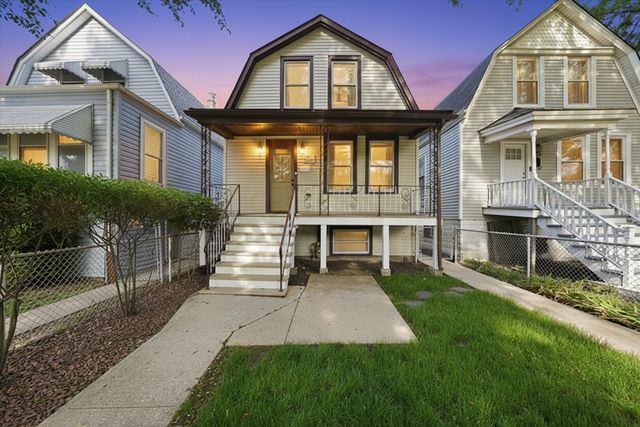 3509 S Mozart Street, Chicago, IL 60632