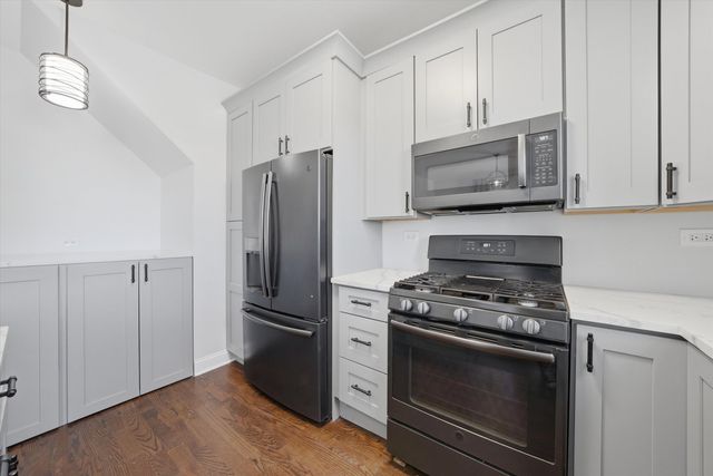 3509 S Mozart Street, Chicago, IL 60632