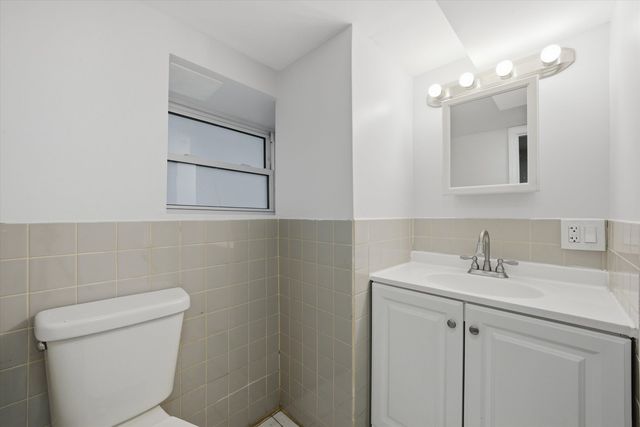 3509 S Mozart Street, Chicago, IL 60632