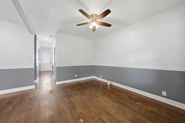 3509 S Mozart Street, Chicago, IL 60632
