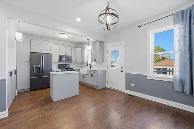 3509 S Mozart Street, Chicago, IL 60632