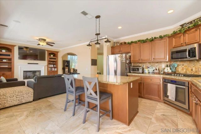 1773 Old Glen St, San Marcos, CA 92078
